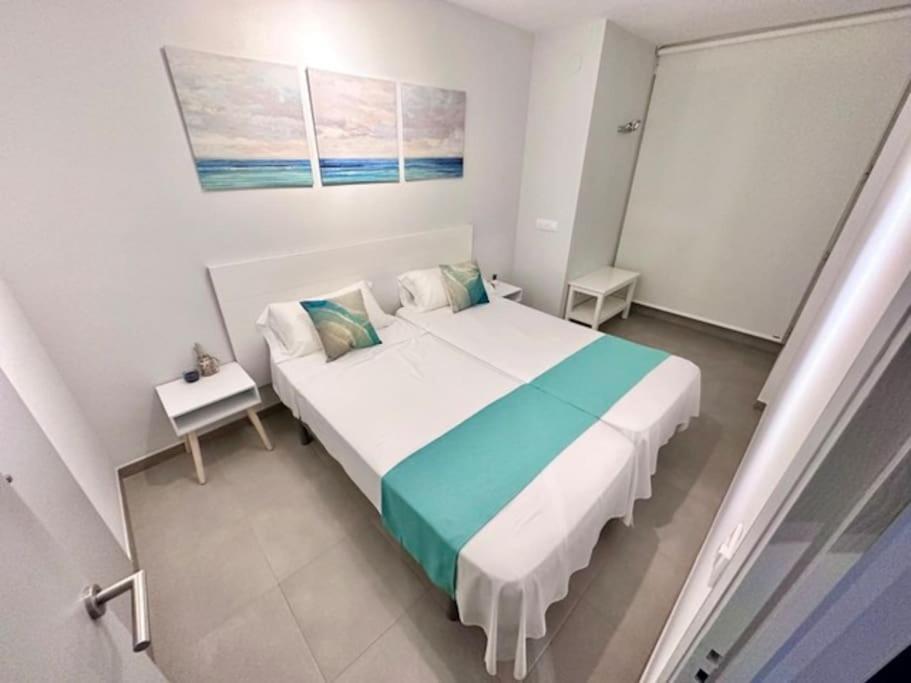 Roses Apartments - Marivent Esterno foto